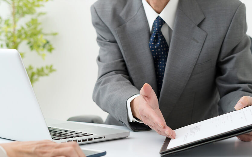 化粧品・医薬部外品・医療機器の製販、製造・在留資格許可申請代行なら「朝尾行政書士（特定行政書士）事務所」へ